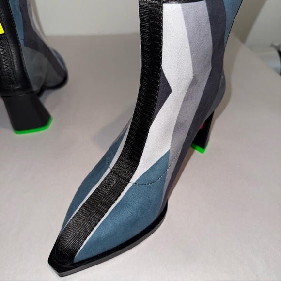 Colorblock Mid-Heel Ankle Boots in Teal, Gray and Black - Picture 9 of 11